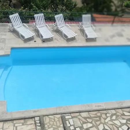 Refugio Serrano Serra Da Estrela